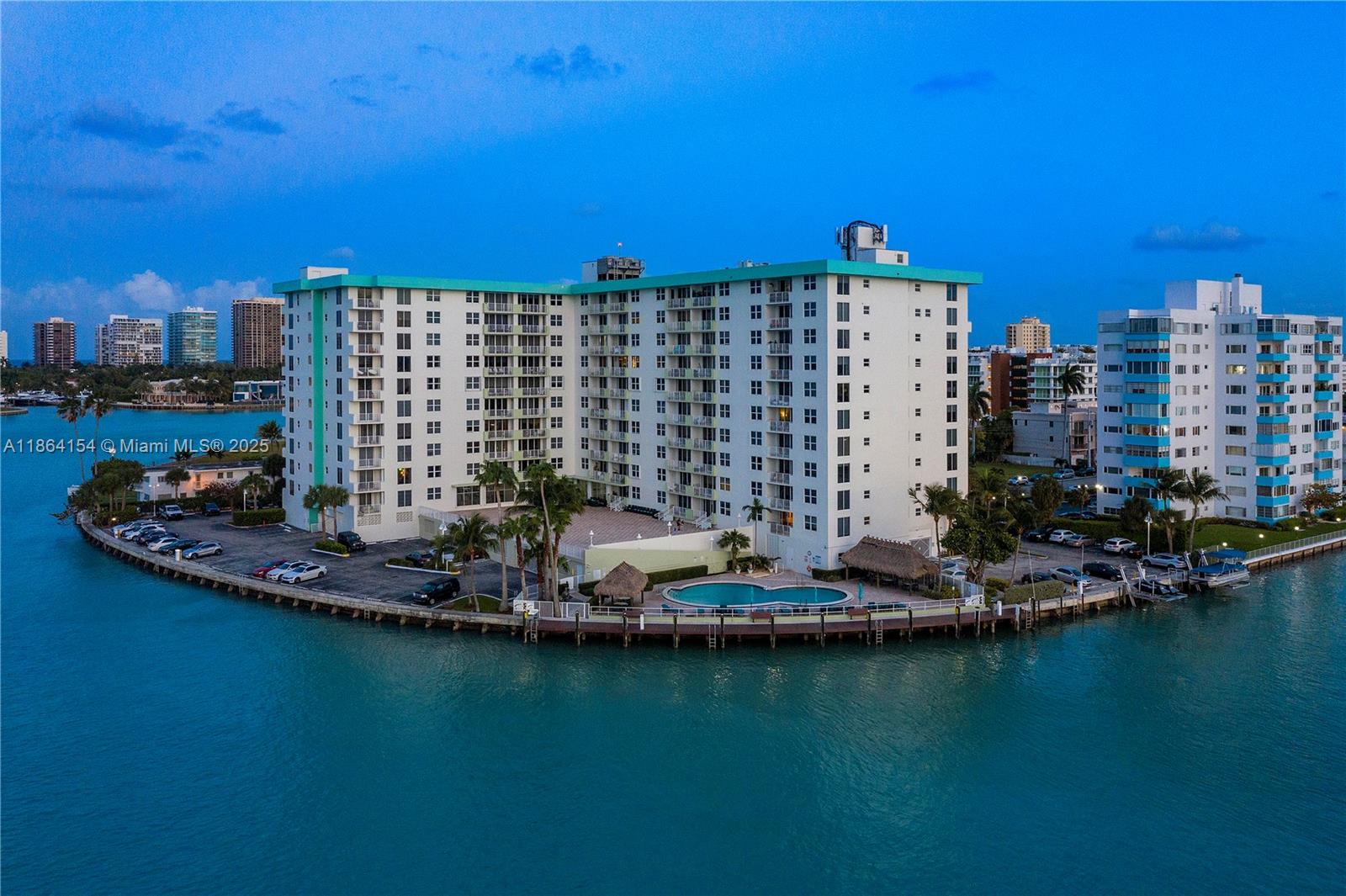 ISLAND POINTE CONDO - Residential Lease