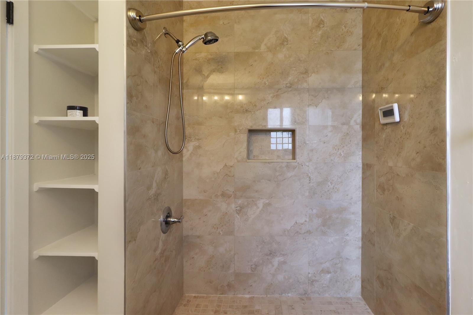 WEITZER SERENA LAKES TOWN - Residential