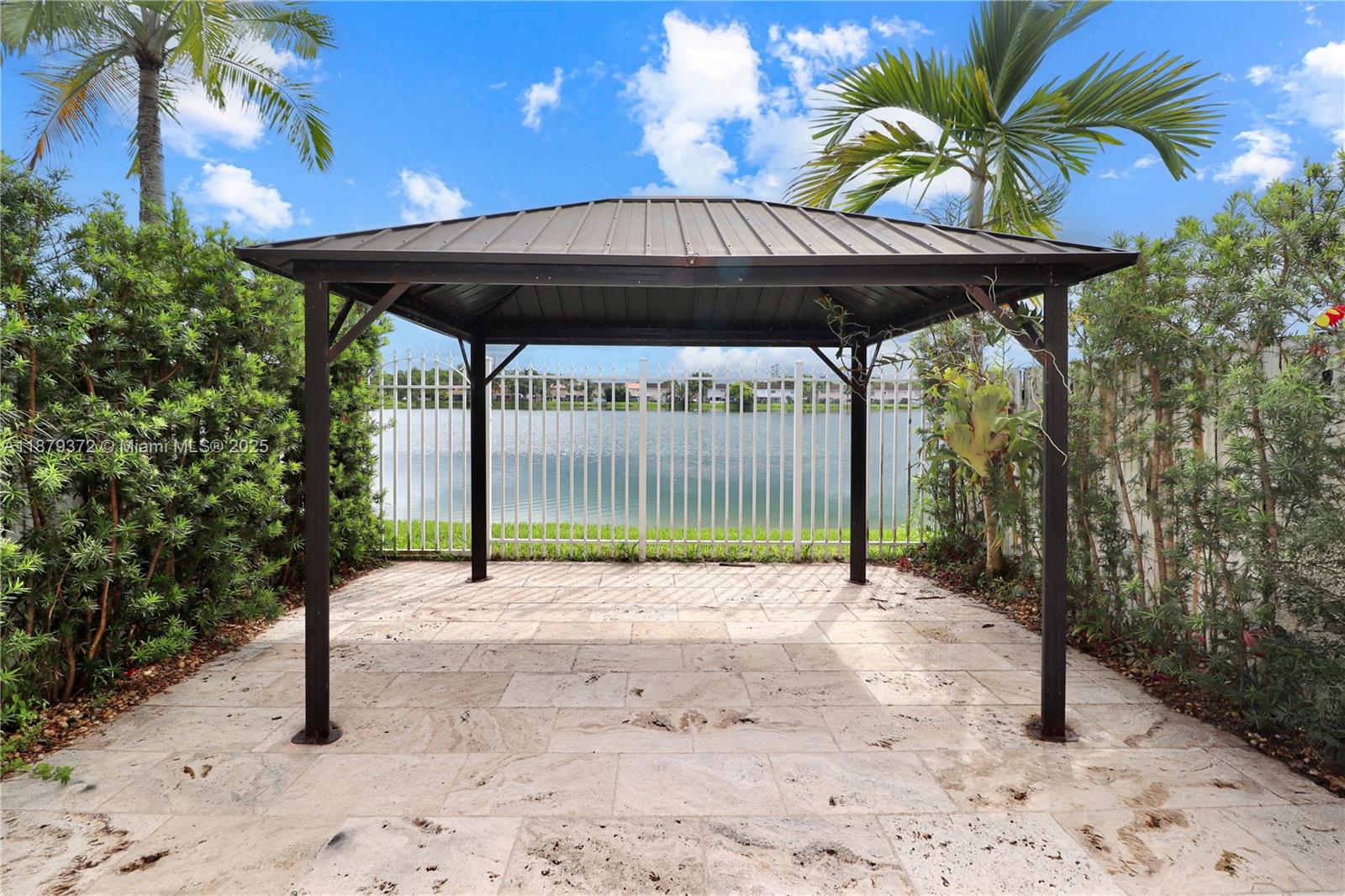 WEITZER SERENA LAKES TOWN - Residential