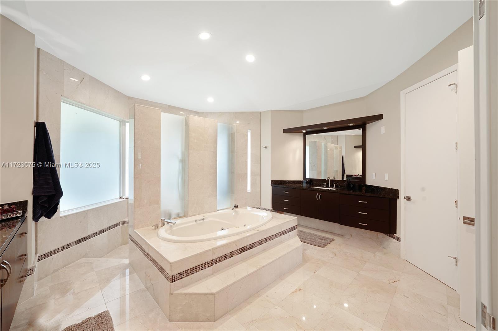 SECTOR 7 - - Residential Lease
