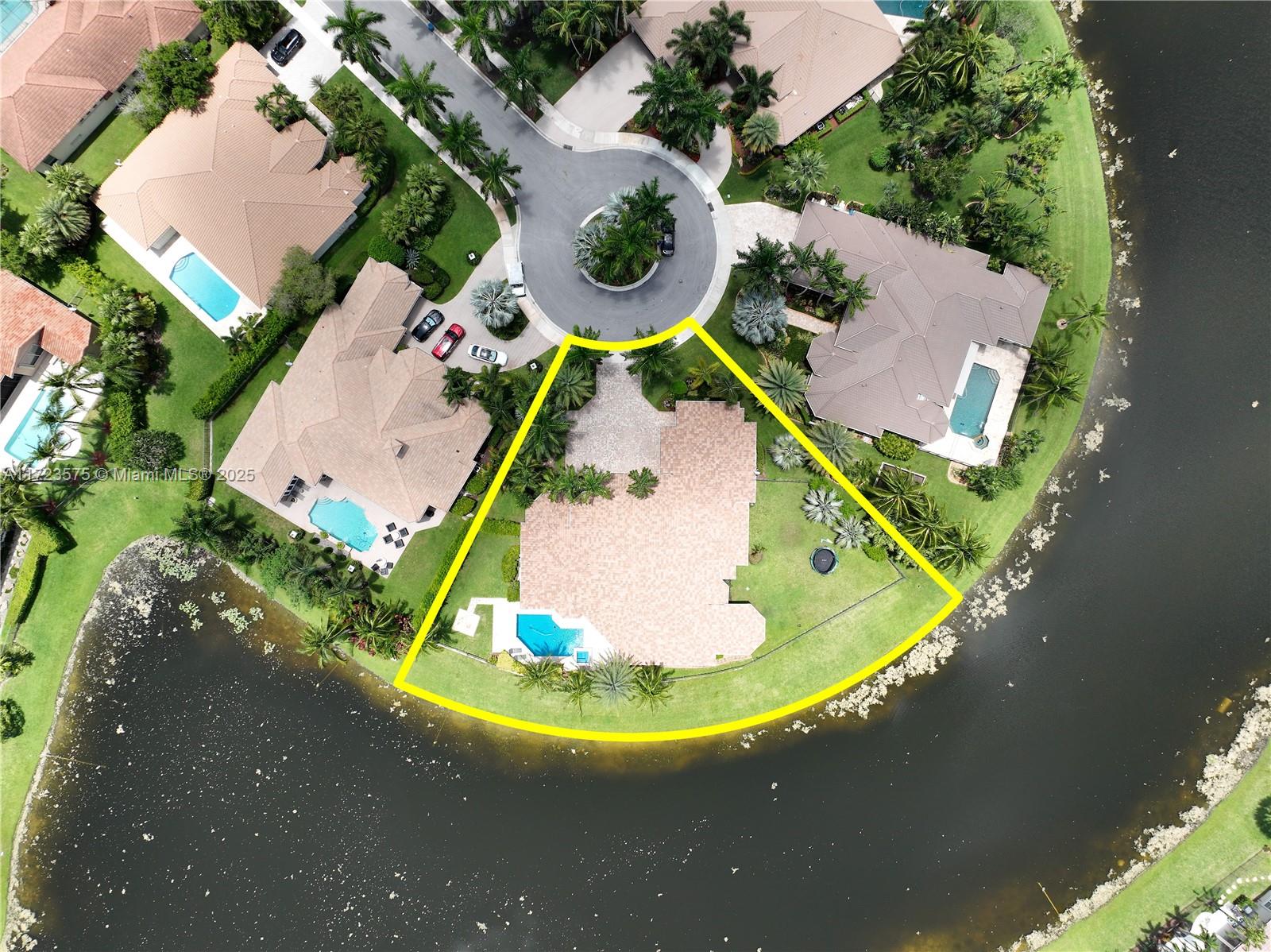 SECTOR 7 - - Residential Lease