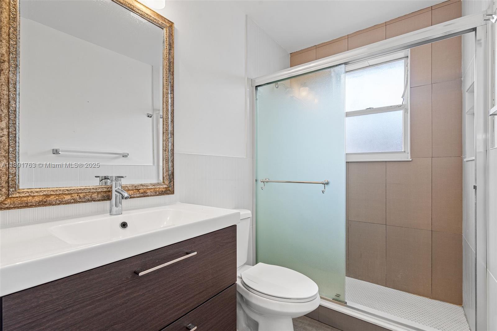 LAGO MAR SOUTH - Residential