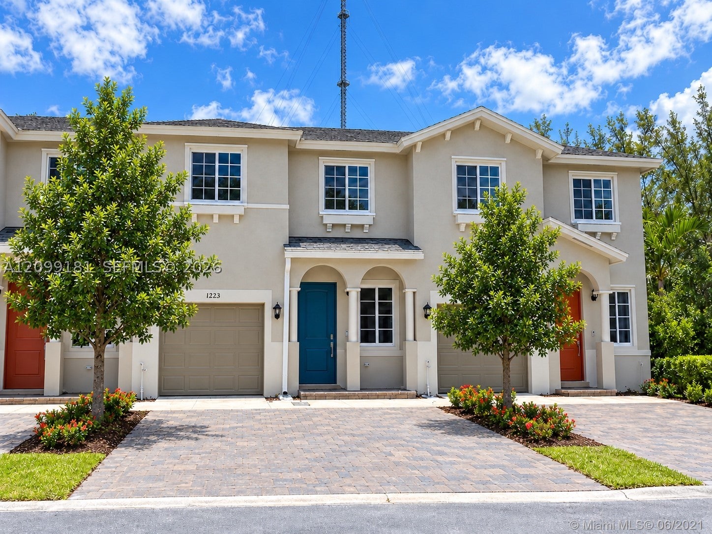 1223 NW 208th Ter