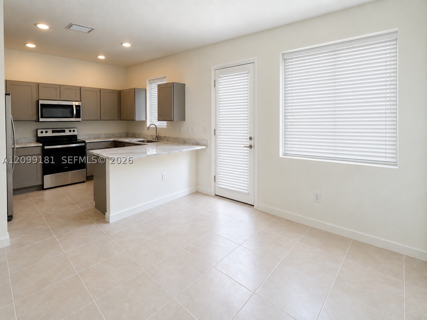 1223 NW 208th Ter