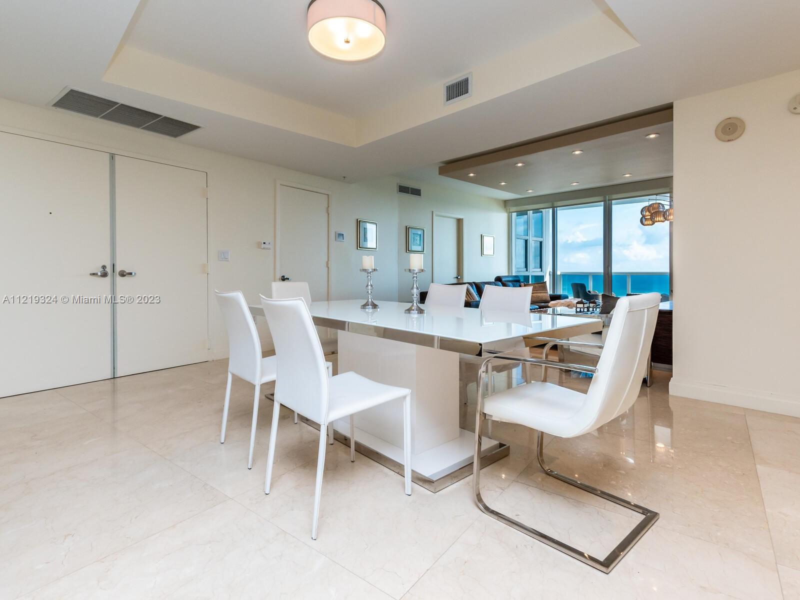Trump Royale - Residential