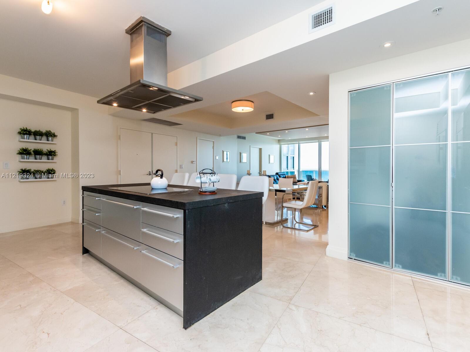 Trump Royale - Residential