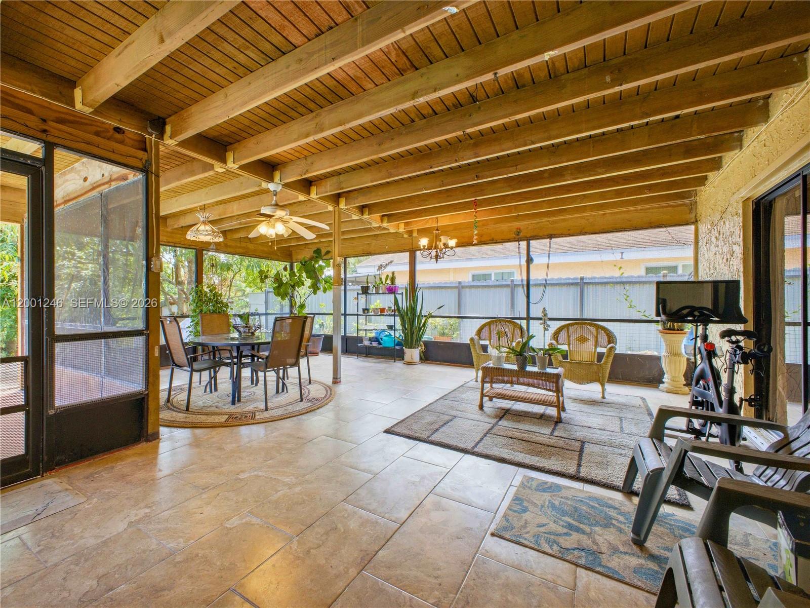 NORTH LAUDERDALE VILLAGE - Residential