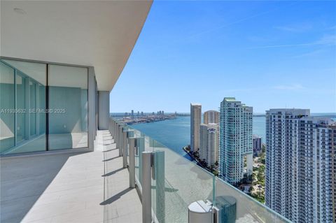 300 Biscayne Boulevard Way 3704C Miami FL 33131