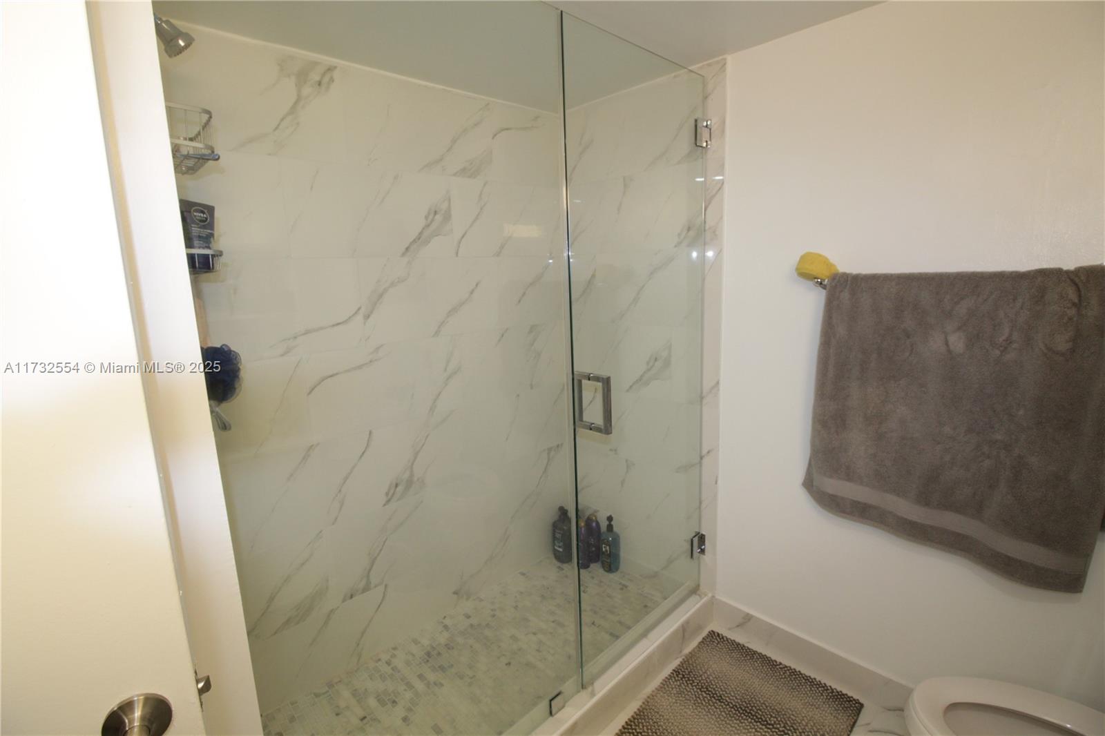 RIVER MANOR CONDO - Residential Lease