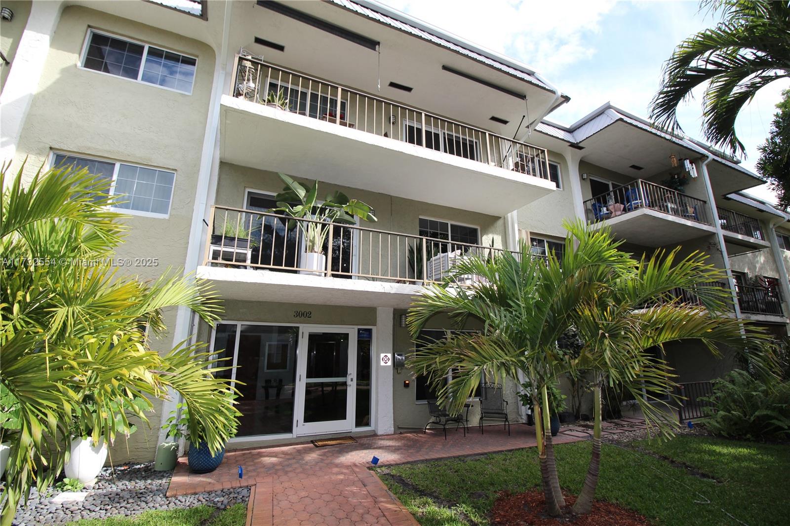 RIVER MANOR CONDO - Residential Lease