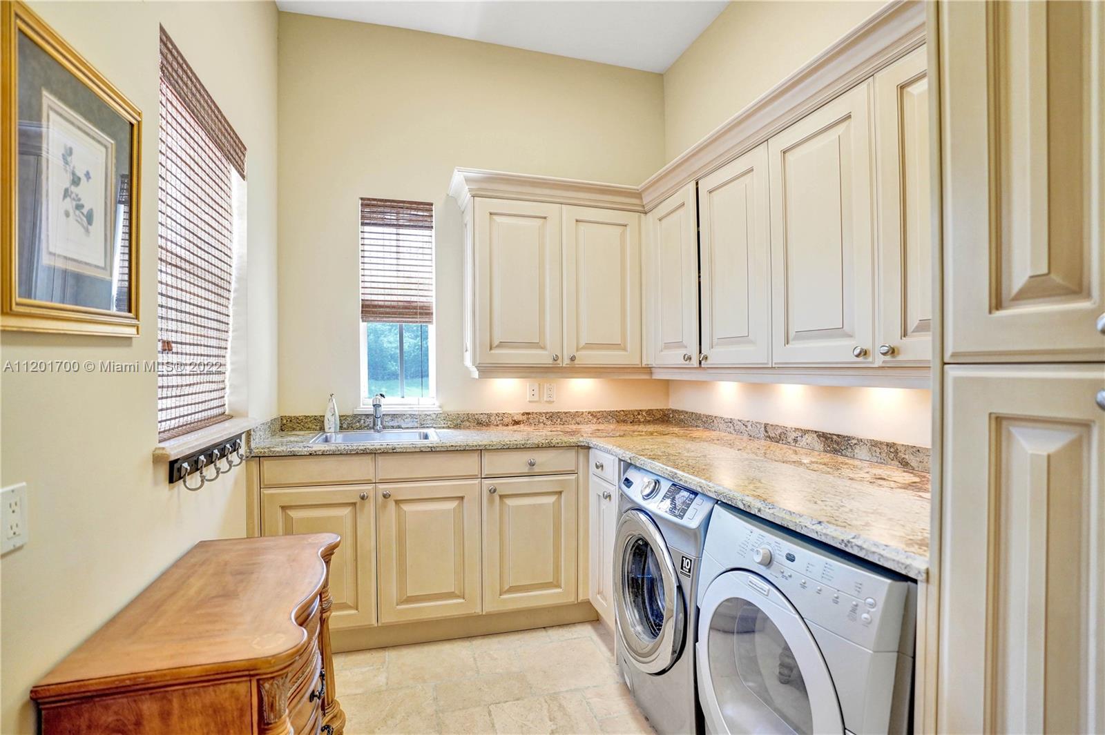 Windmill Ranch Estates - Residential