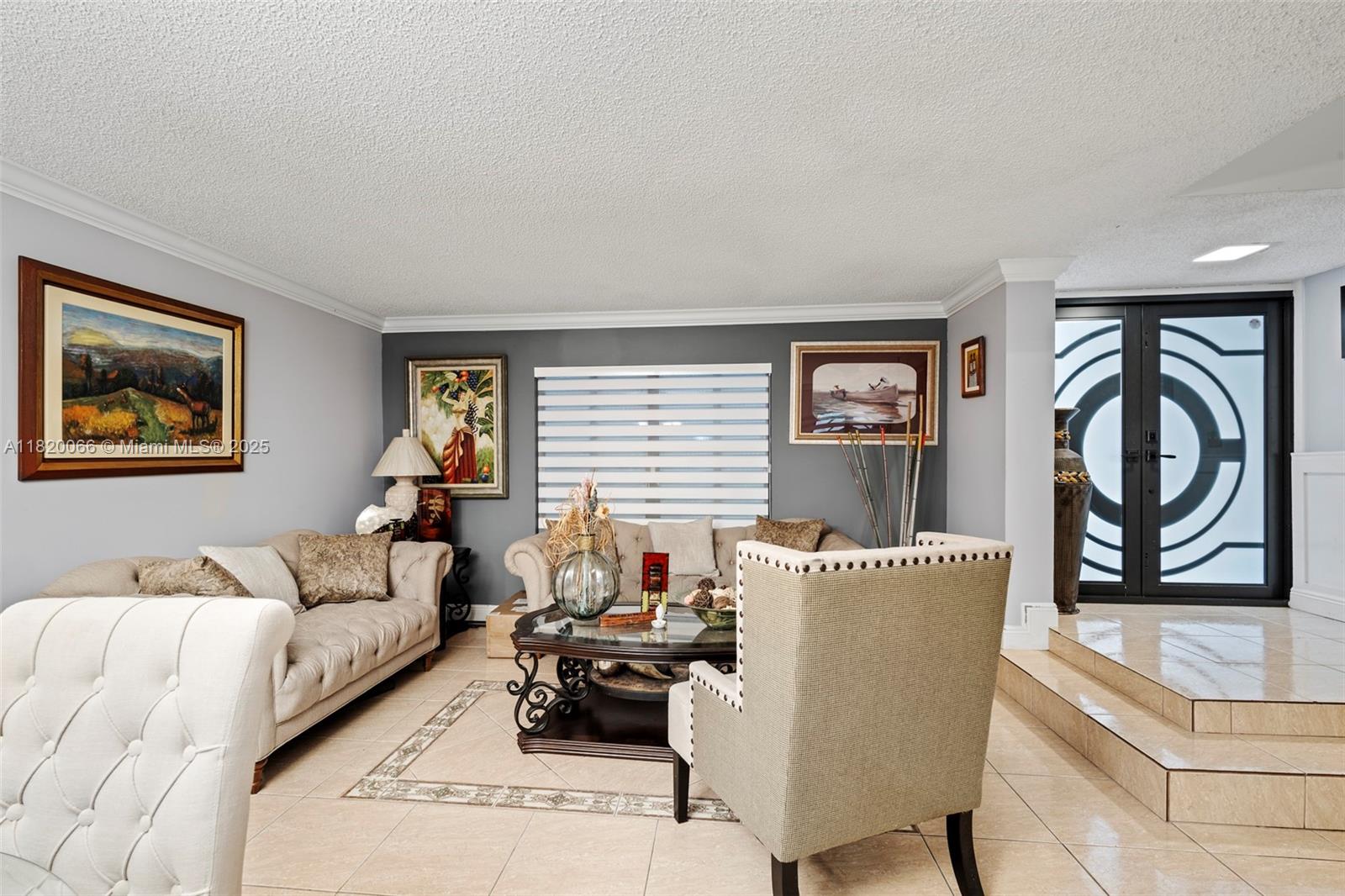 Rental Property at 1151 N Hiatus Rd 1151, Pembroke Pines, Miami-Dade County, Florida - Bedrooms: 3 
Bathrooms: 3  - $3,100 MO.