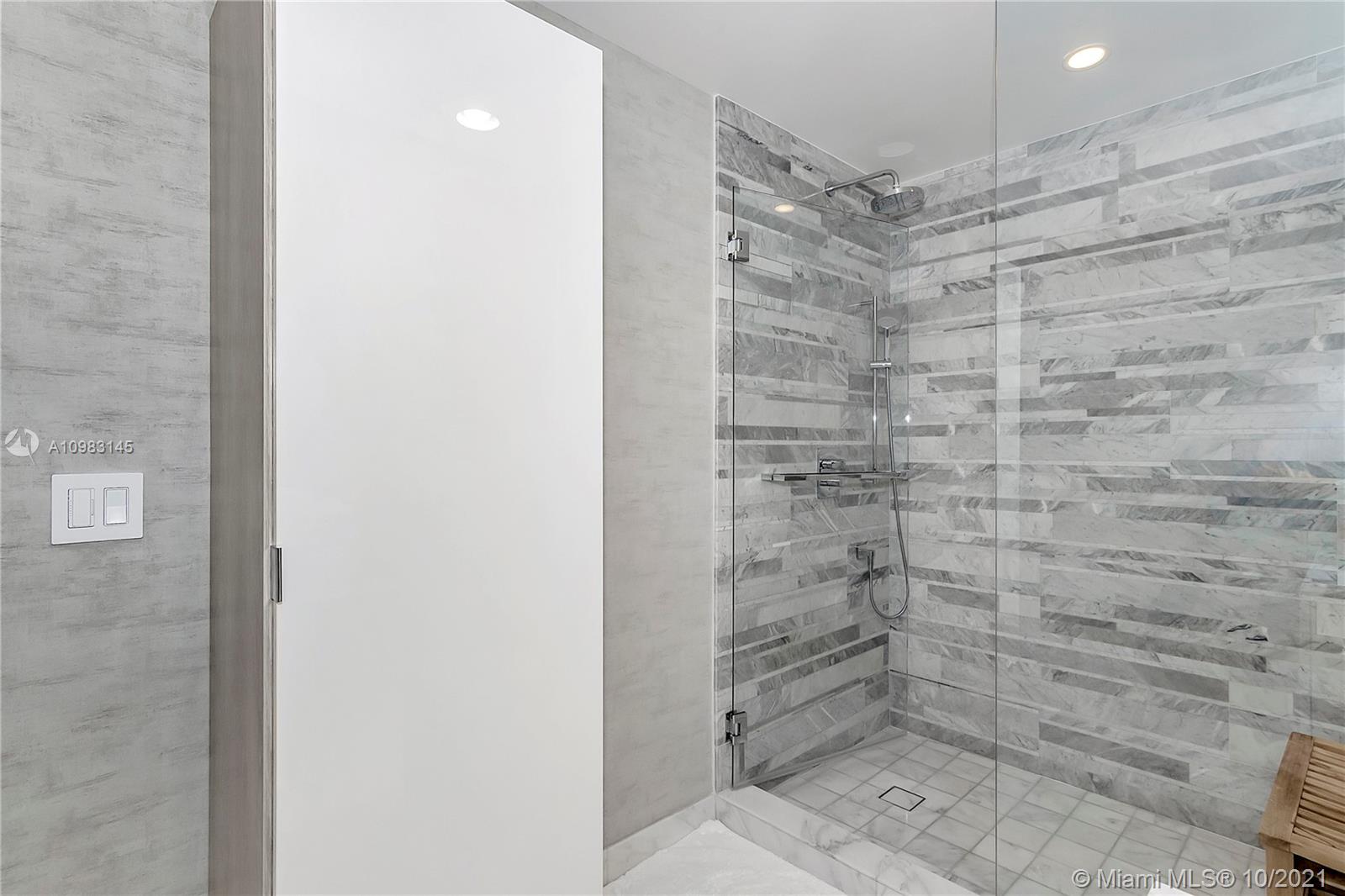 OCEANA BAL HARBOUR CONDO - Residential