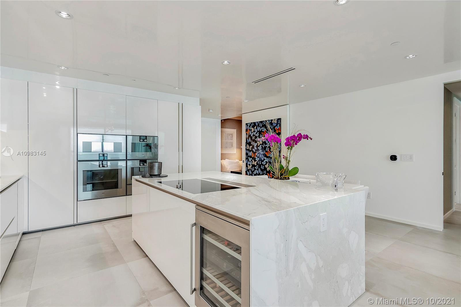 OCEANA BAL HARBOUR CONDO - Residential