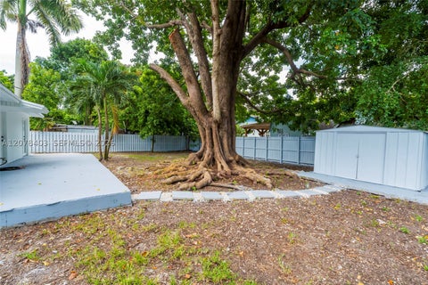 Tiny photo for 655 SW 6th Ter, Florida City, FL 33034 (MLS # A12078403)