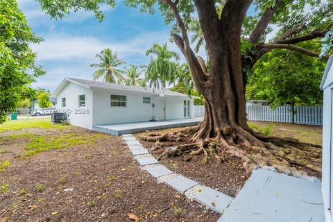 Tiny photo for 655 SW 6th Ter, Florida City, FL 33034 (MLS # A12078403)