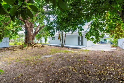 Tiny photo for 655 SW 6th Ter, Florida City, FL 33034 (MLS # A12078403)