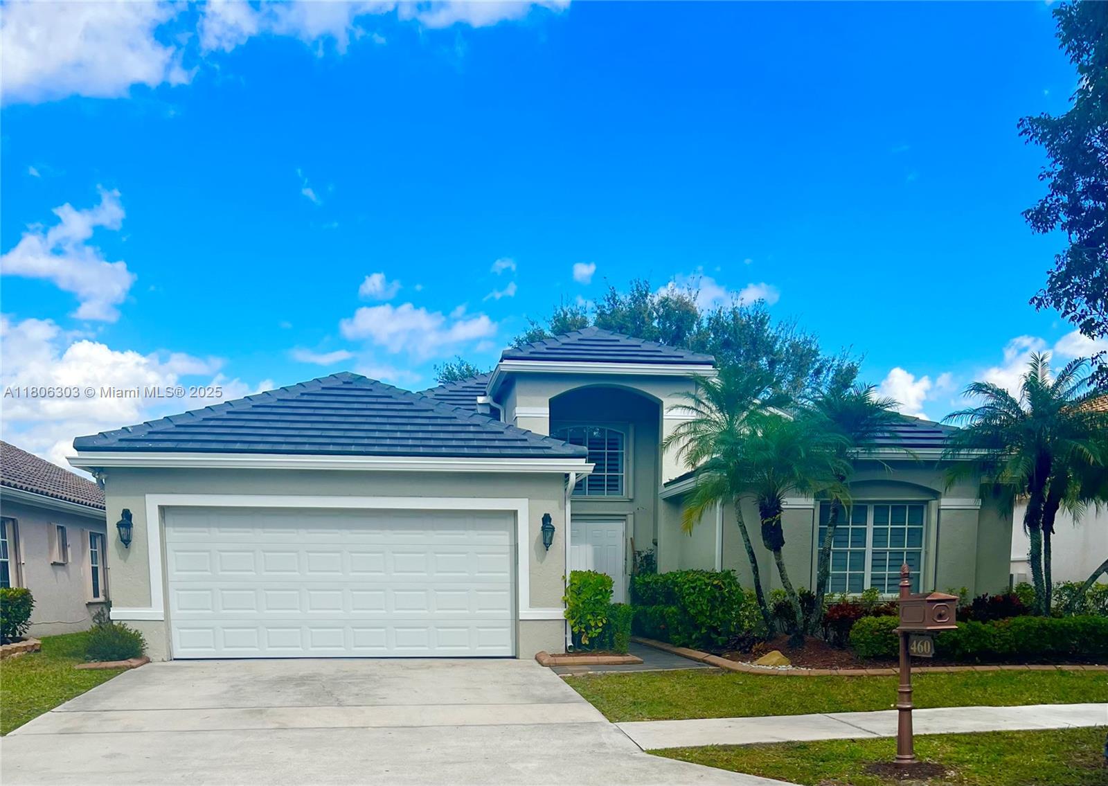 460 Cameron Dr, Weston, Broward County, Florida - 3 Bedrooms  
3 Bathrooms - 