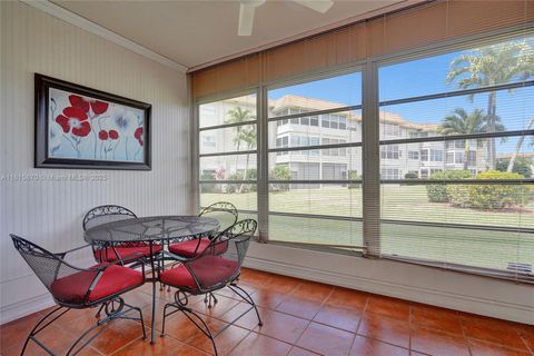 A home in Lauderdale Lakes