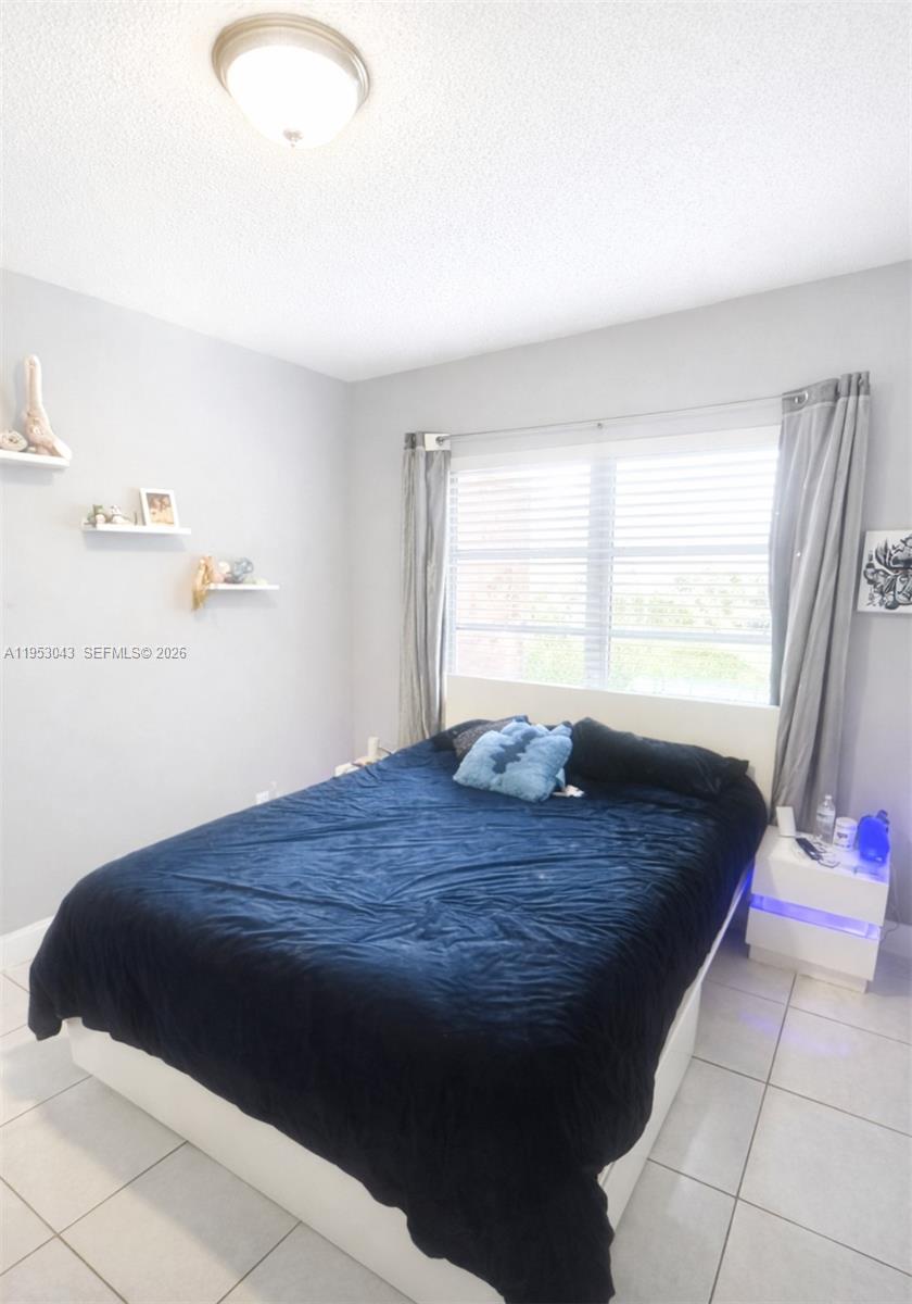 RAMBLEWOOD CONDO A - Residential