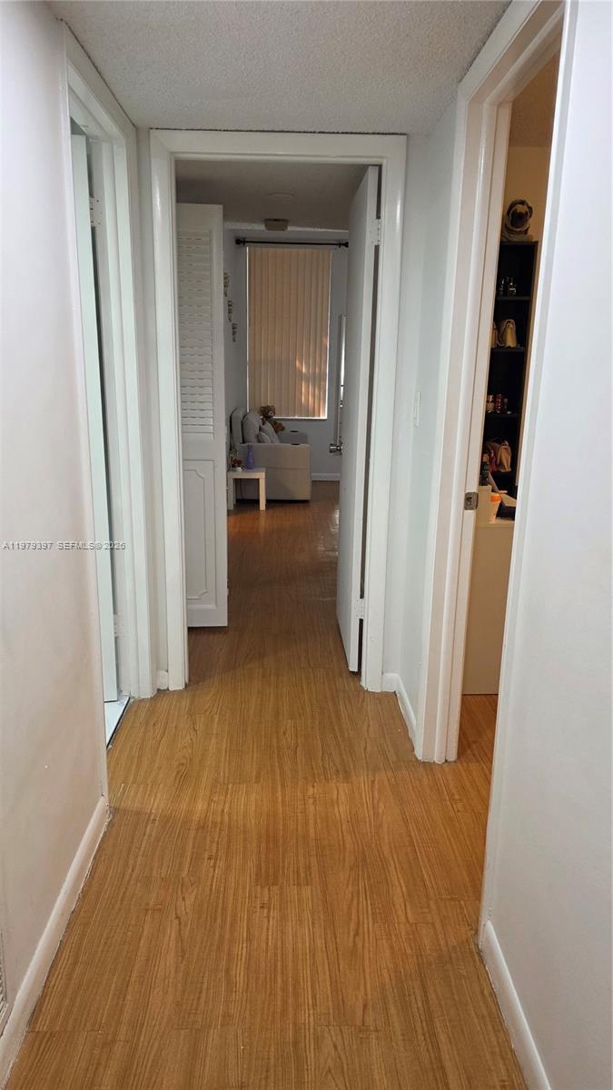 NORTHLAKE VLG AT CALIF CL - Residential Lease