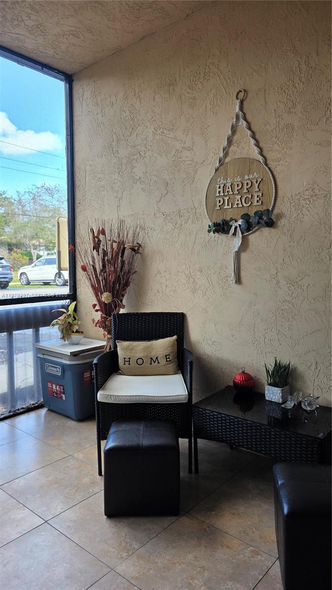 NORTHLAKE VLG AT CALIF CL - Residential Lease