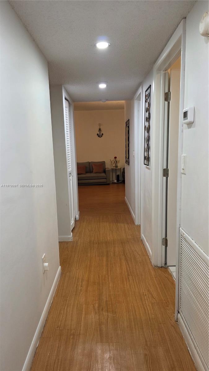 NORTHLAKE VLG AT CALIF CL - Residential Lease