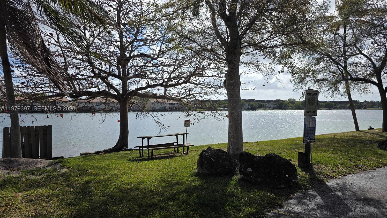 NORTHLAKE VLG AT CALIF CL - Residential Lease