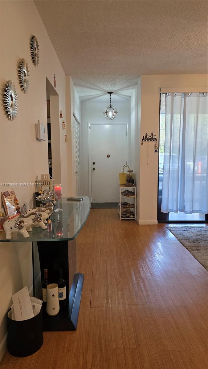 NORTHLAKE VLG AT CALIF CL - Residential Lease