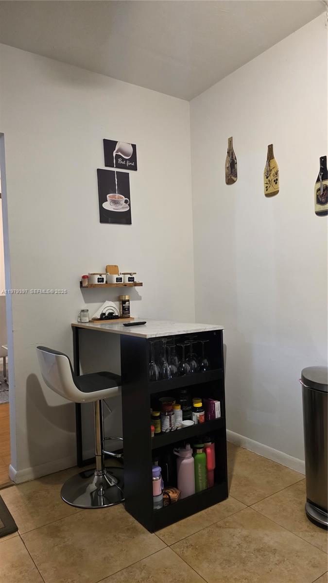 NORTHLAKE VLG AT CALIF CL - Residential Lease