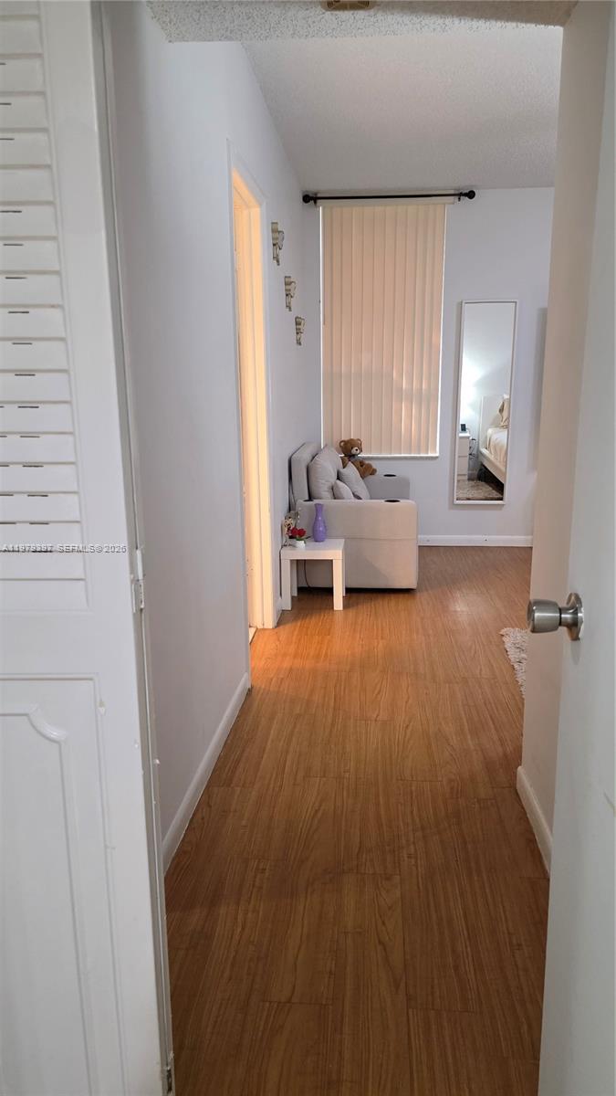 NORTHLAKE VLG AT CALIF CL - Residential Lease