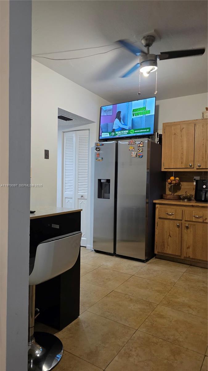 NORTHLAKE VLG AT CALIF CL - Residential Lease