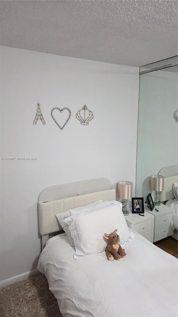 NORTHLAKE VLG AT CALIF CL - Residential Lease