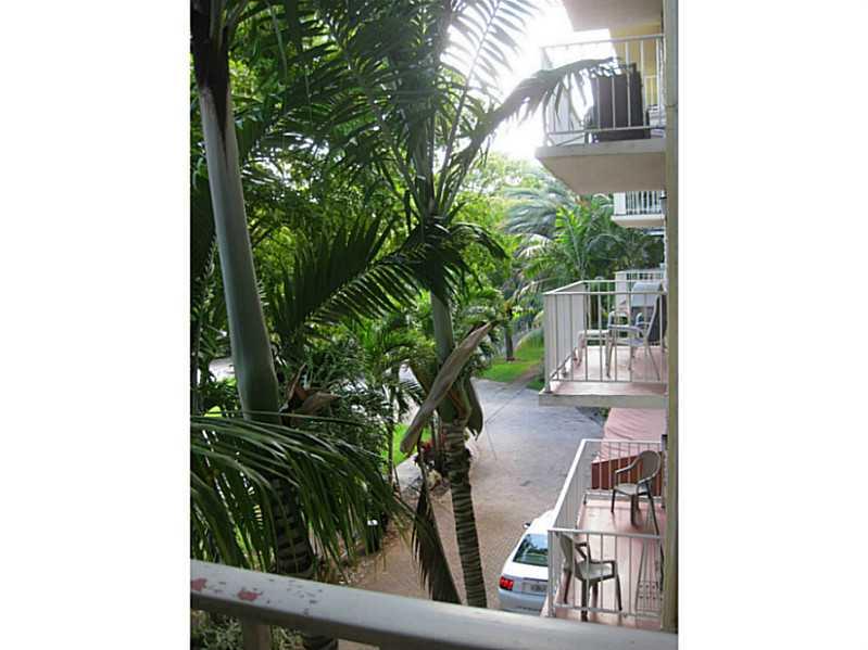 BAYVIEW PALMS CONDO - Residential Lease