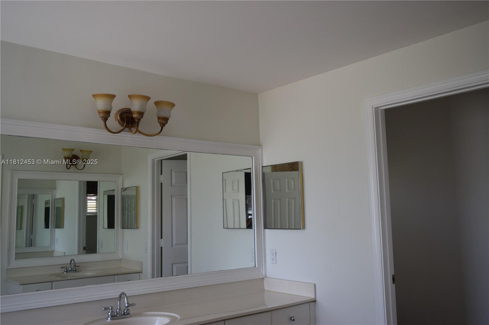 SECTOR 3 - PARCELS H I J - Residential Lease