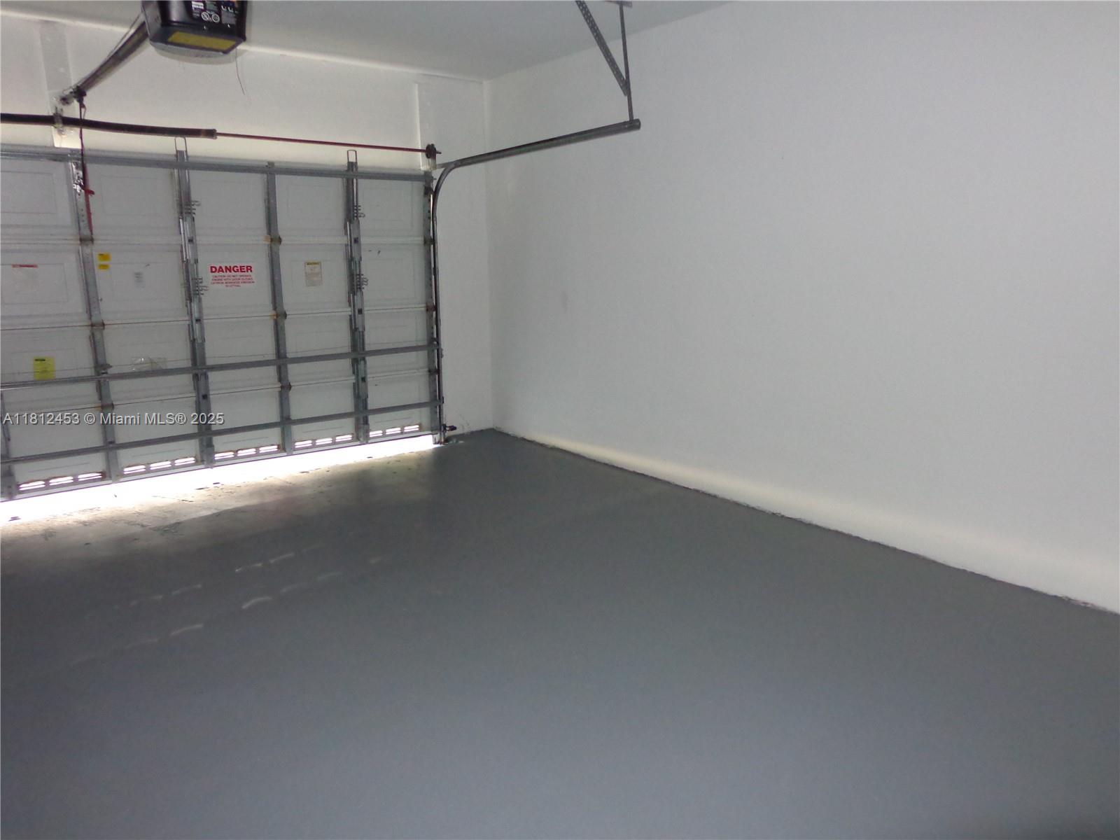 SECTOR 3 - PARCELS H I J - Residential Lease