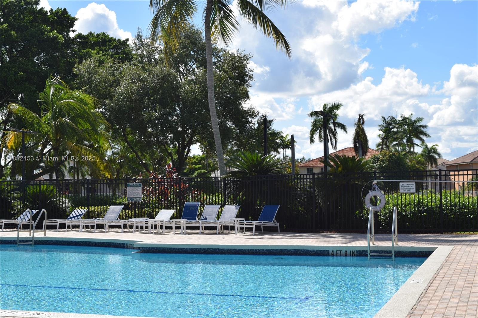 SECTOR 3 - PARCELS H I J - Residential Lease