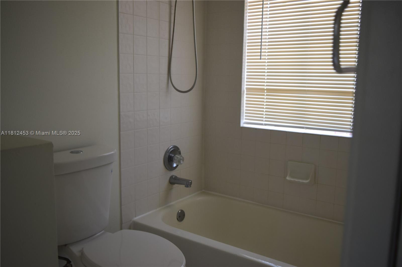 SECTOR 3 - PARCELS H I J - Residential Lease