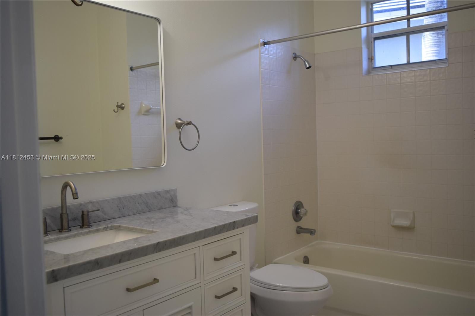 SECTOR 3 - PARCELS H I J - Residential Lease