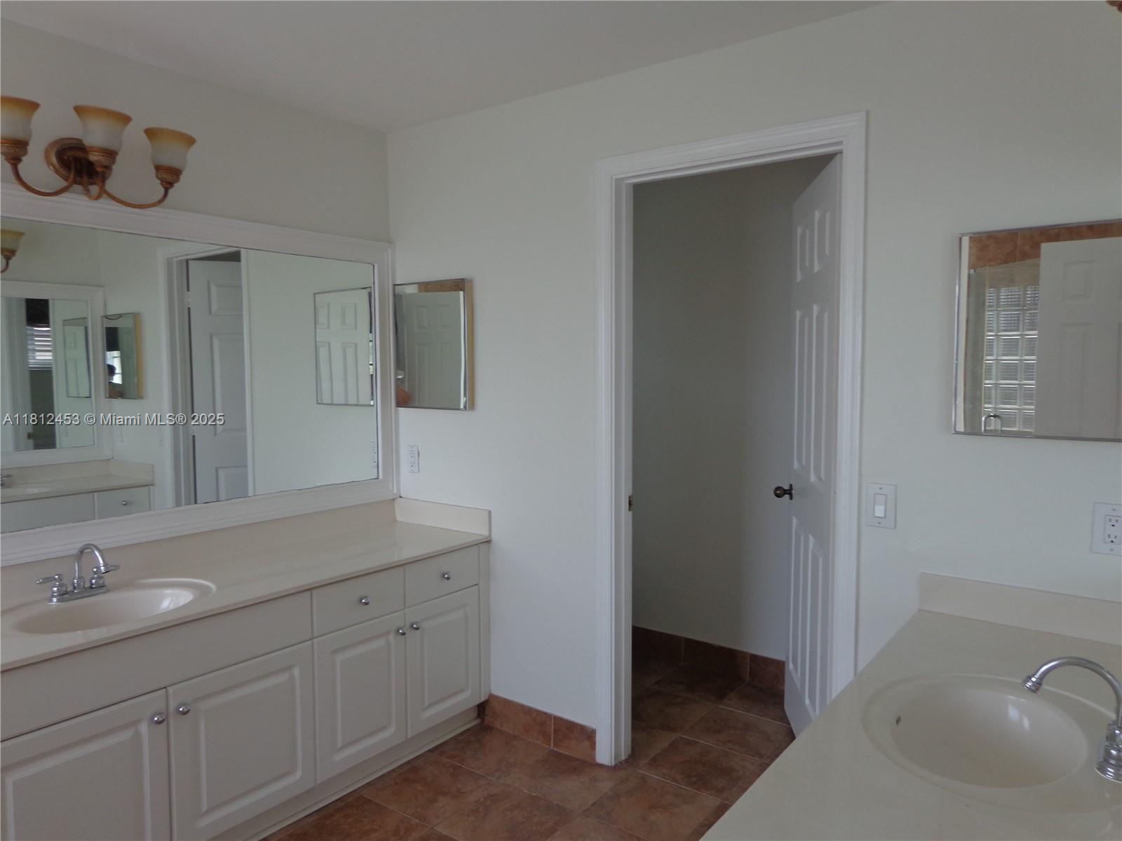 SECTOR 3 - PARCELS H I J - Residential Lease