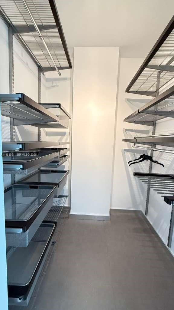 OCEANVIEW BUILDING B COND - Residential