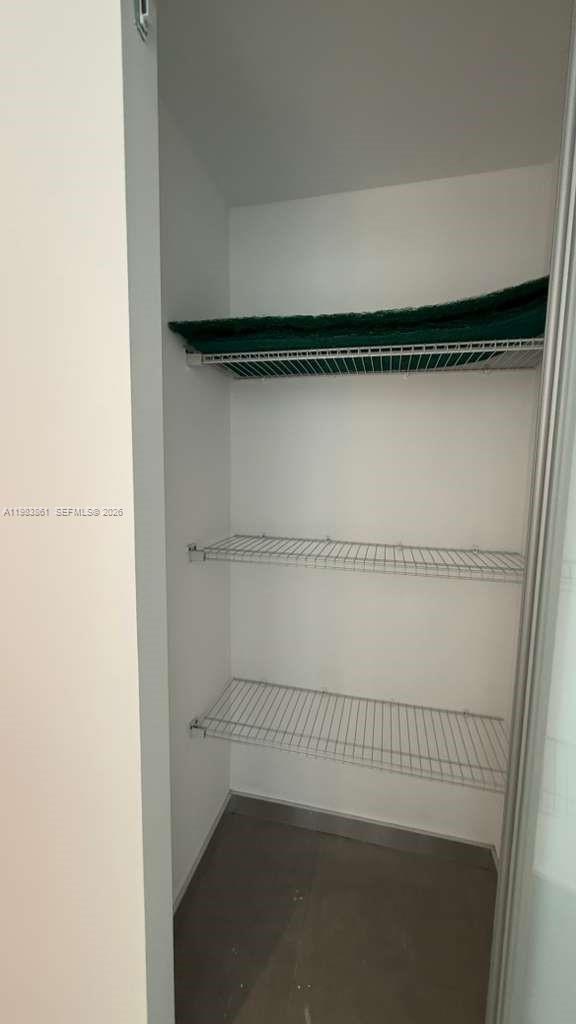 OCEANVIEW BUILDING B COND - Residential