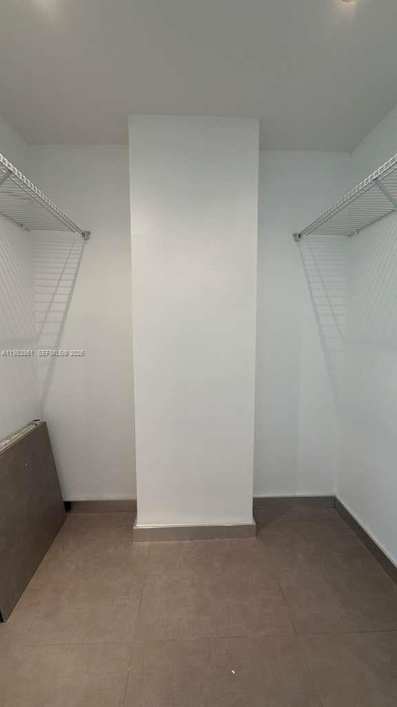 OCEANVIEW BUILDING B COND - Residential