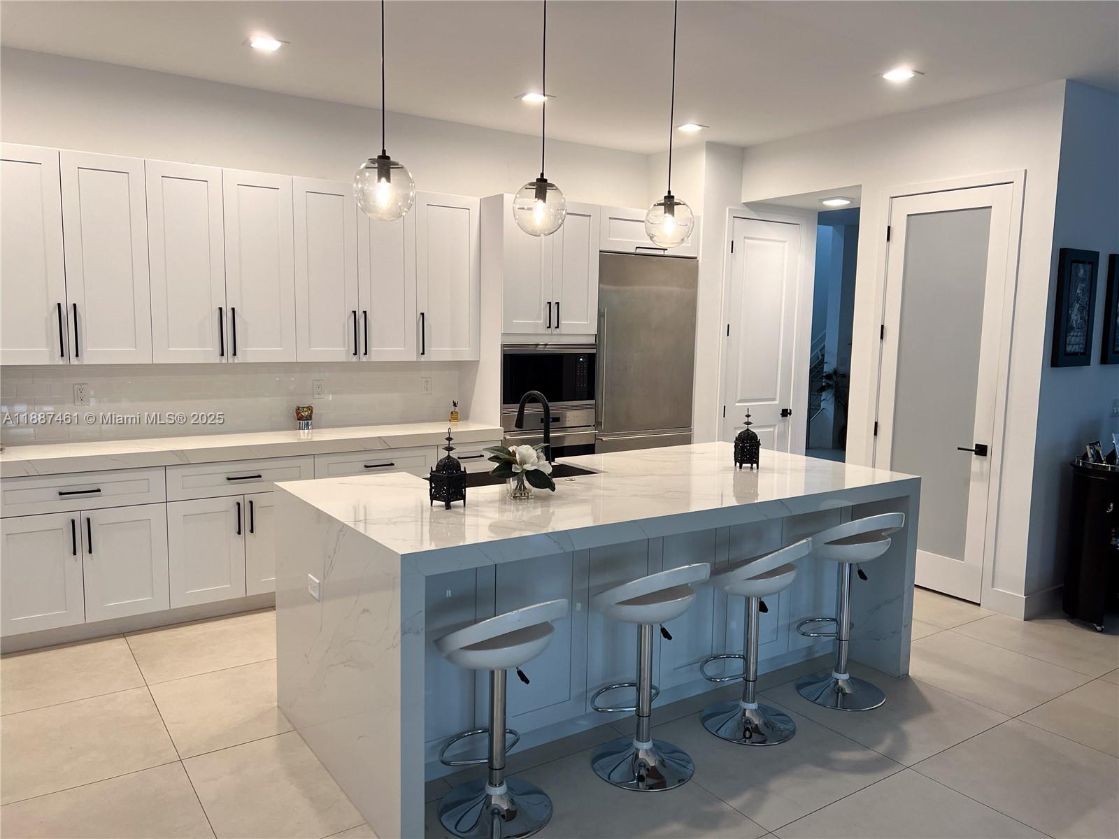 LEGACY GRAND - Residential