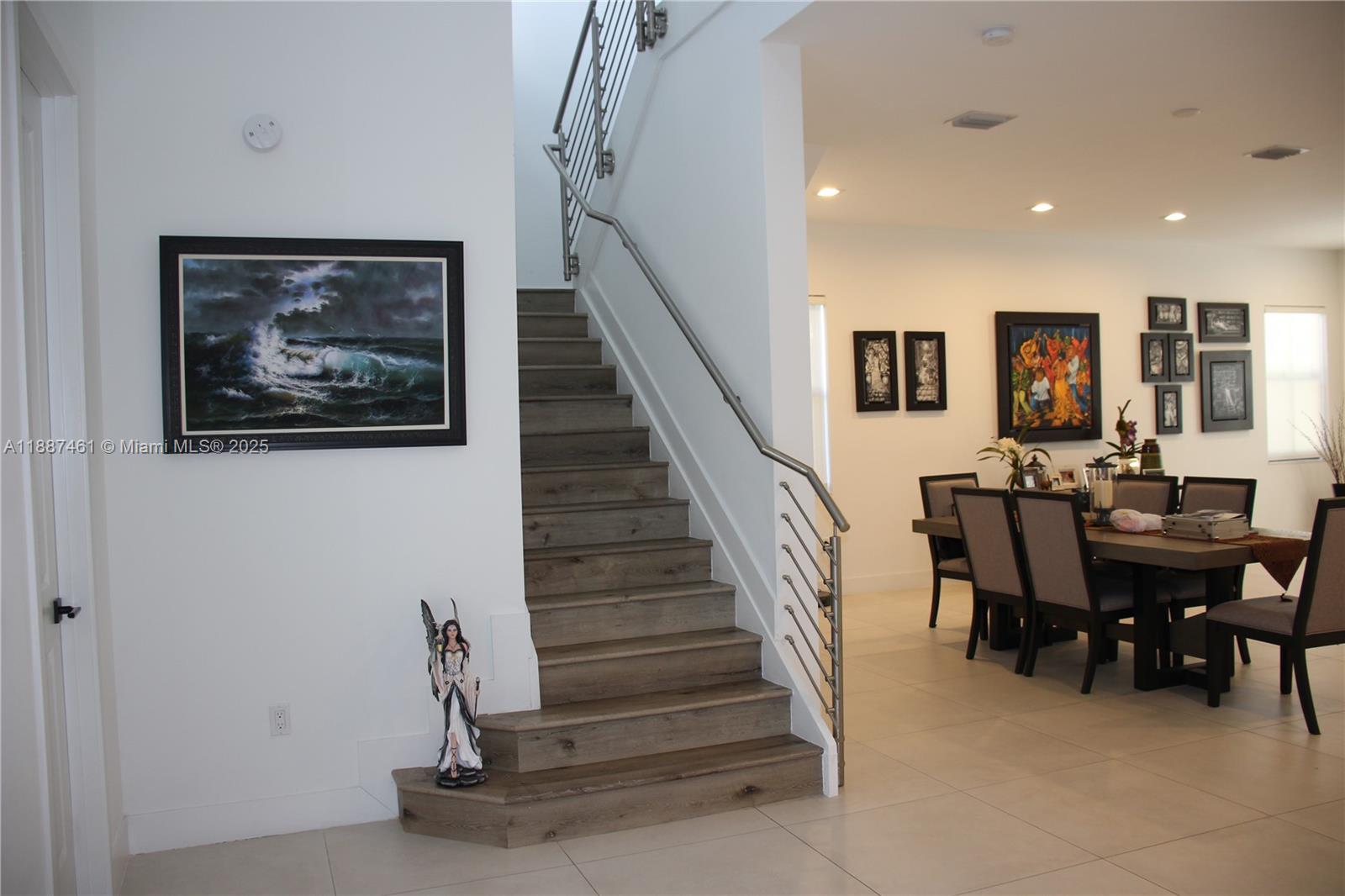 LEGACY GRAND - Residential