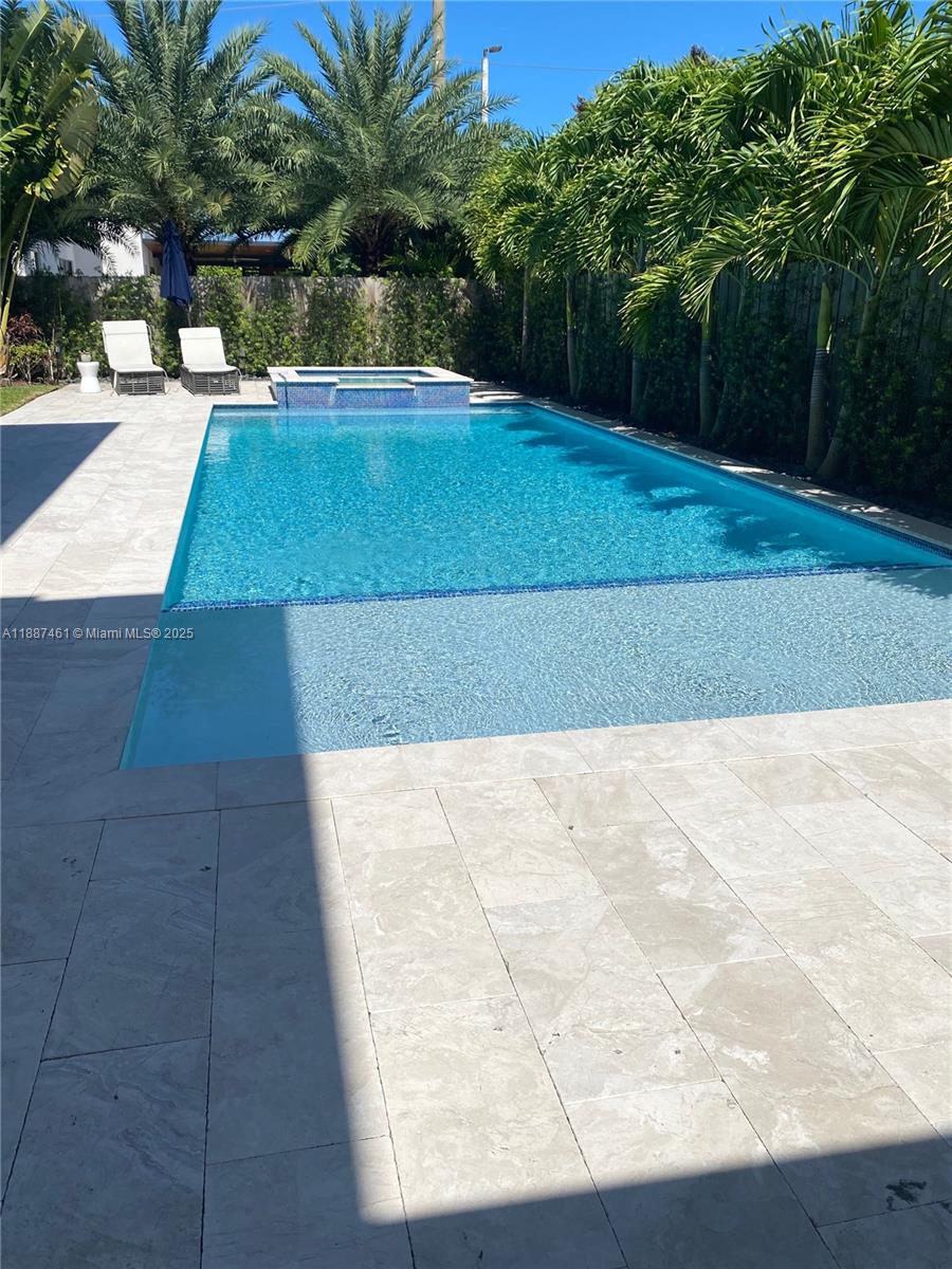 LEGACY GRAND - Residential