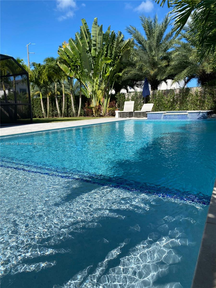 LEGACY GRAND - Residential