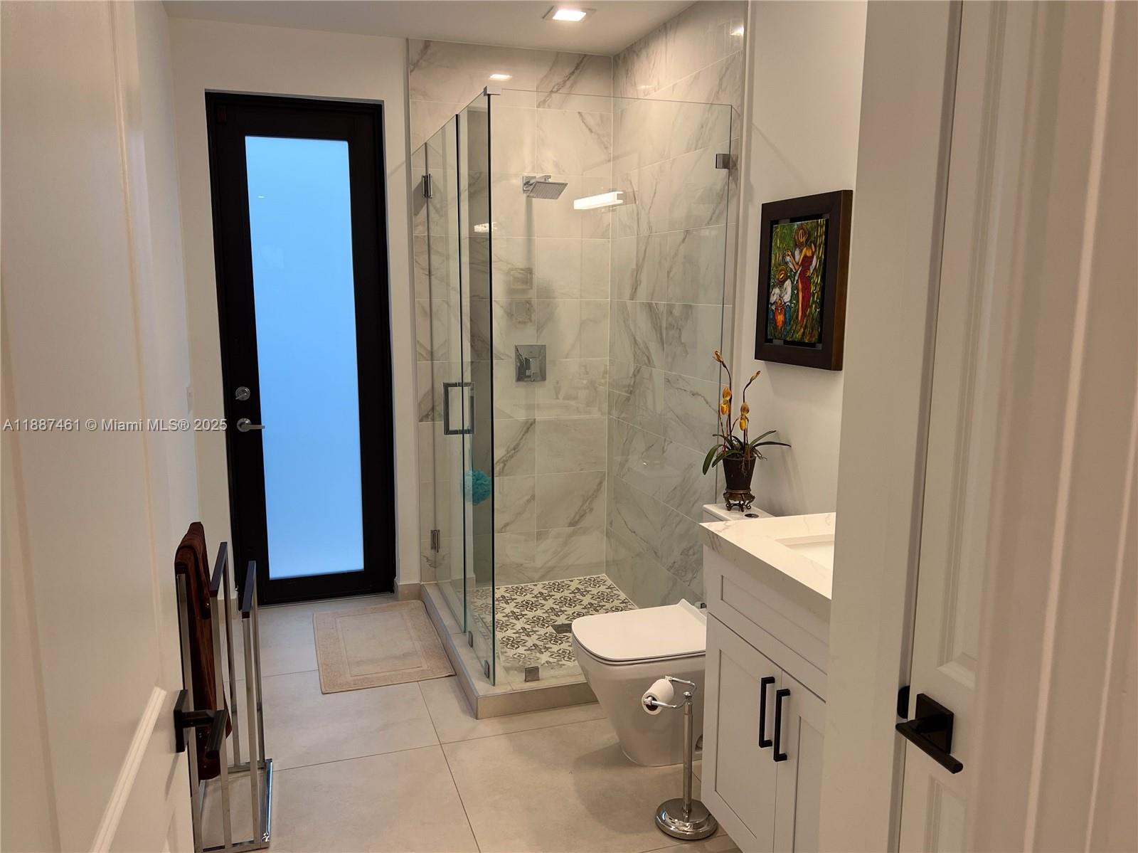 LEGACY GRAND - Residential