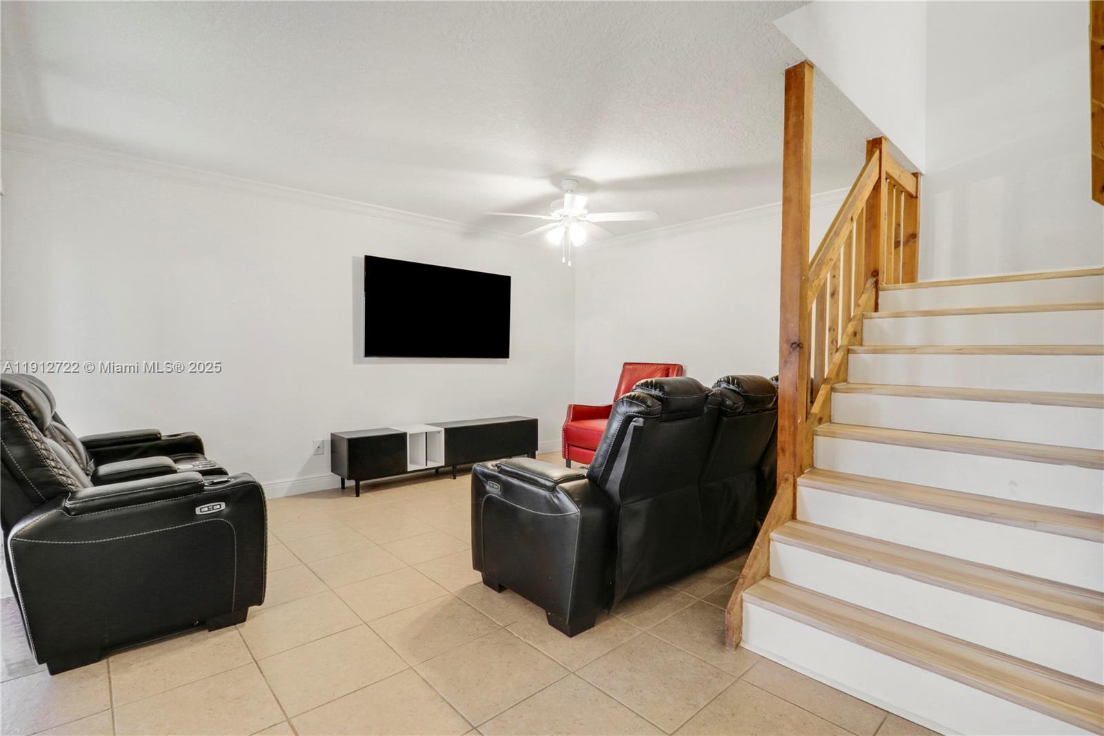 301 Lakewood Drive 8A