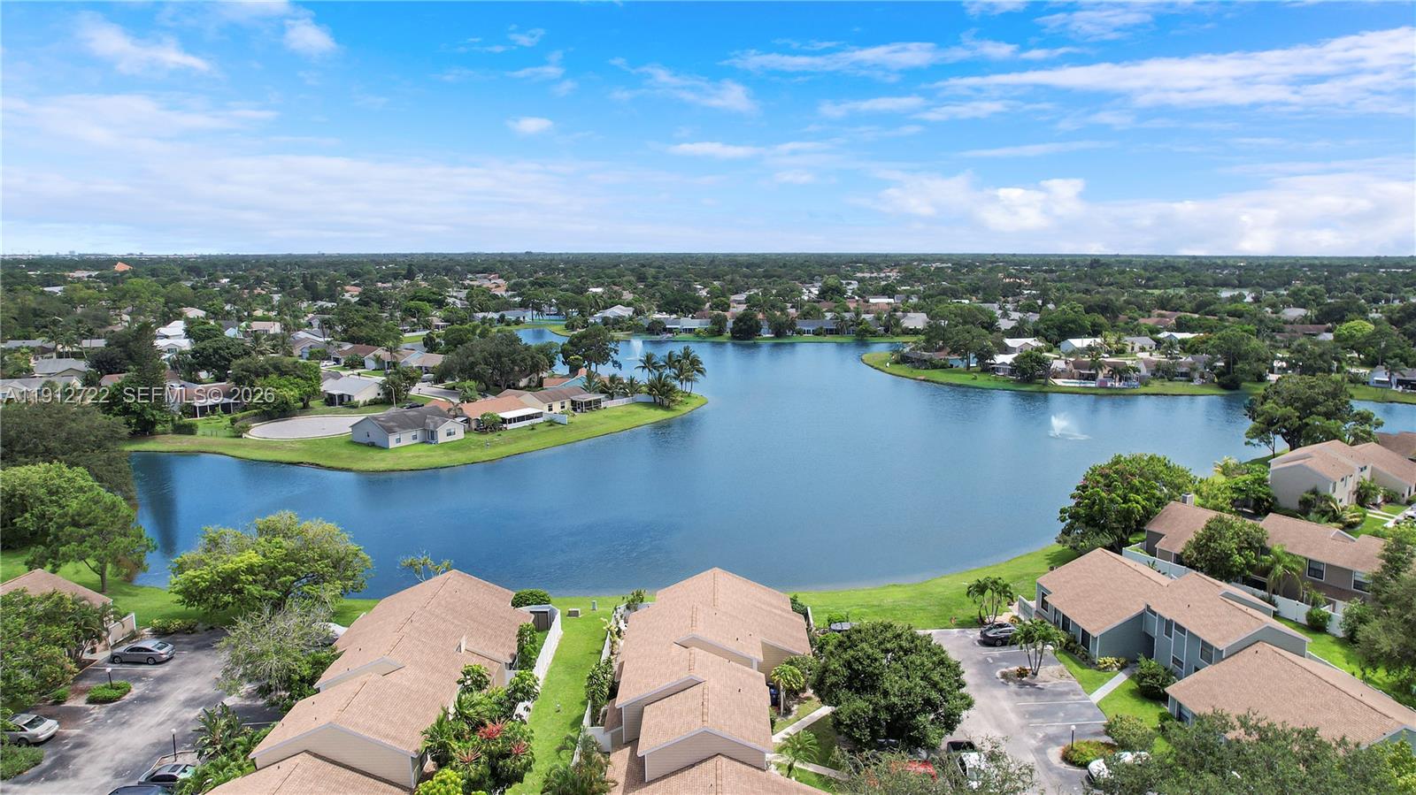 JUPITER VILLAGE TOWNHOMES - Residential